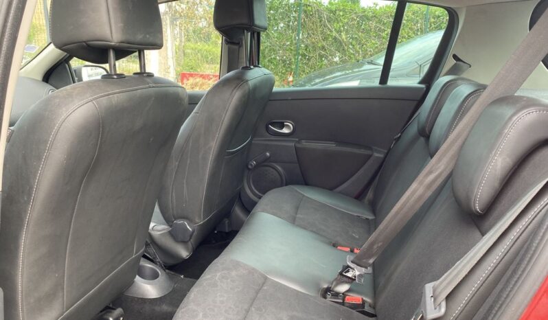 
								Renault Clio III 1.5 dCi 75cv eco2 complet									