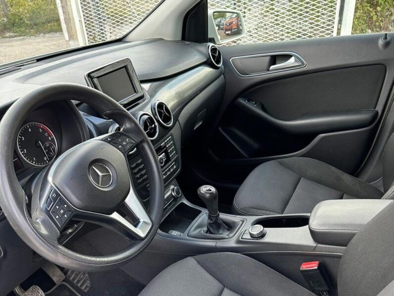 
								Mercedes Benz classe b 180 cdi 110 complet									