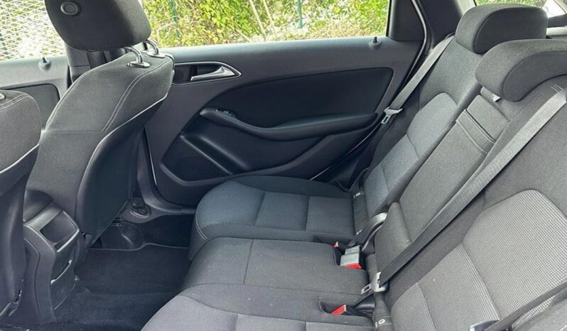 
								Mercedes Benz classe b 180 cdi 110 complet									